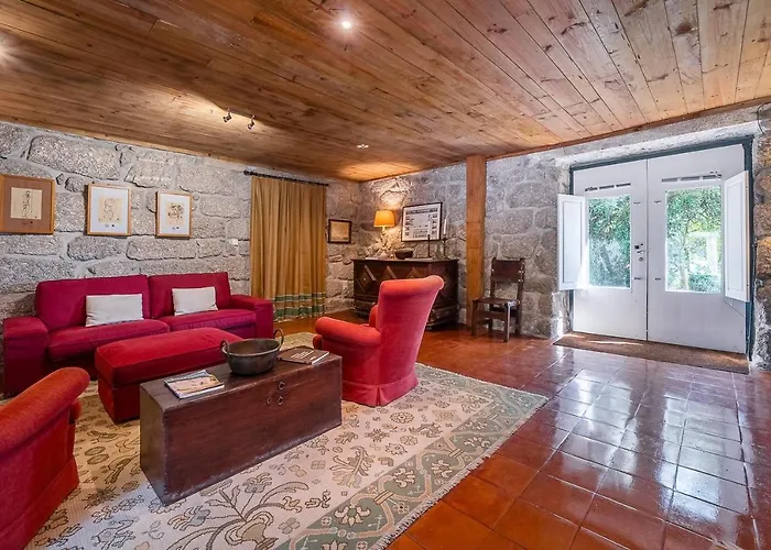 Casa Do Pomar - Manor House Дом отдыха *