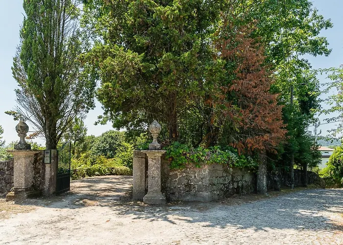 Casa Do Pomar - Manor House بيت للعطل Taide