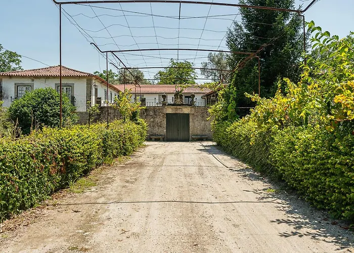 Casa Do Pomar - Manor House Дом отдыха